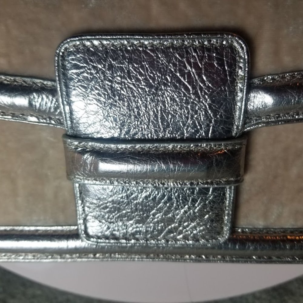 Dries Van Noten Metallic Velvet Clutch - Picture 3 of 7